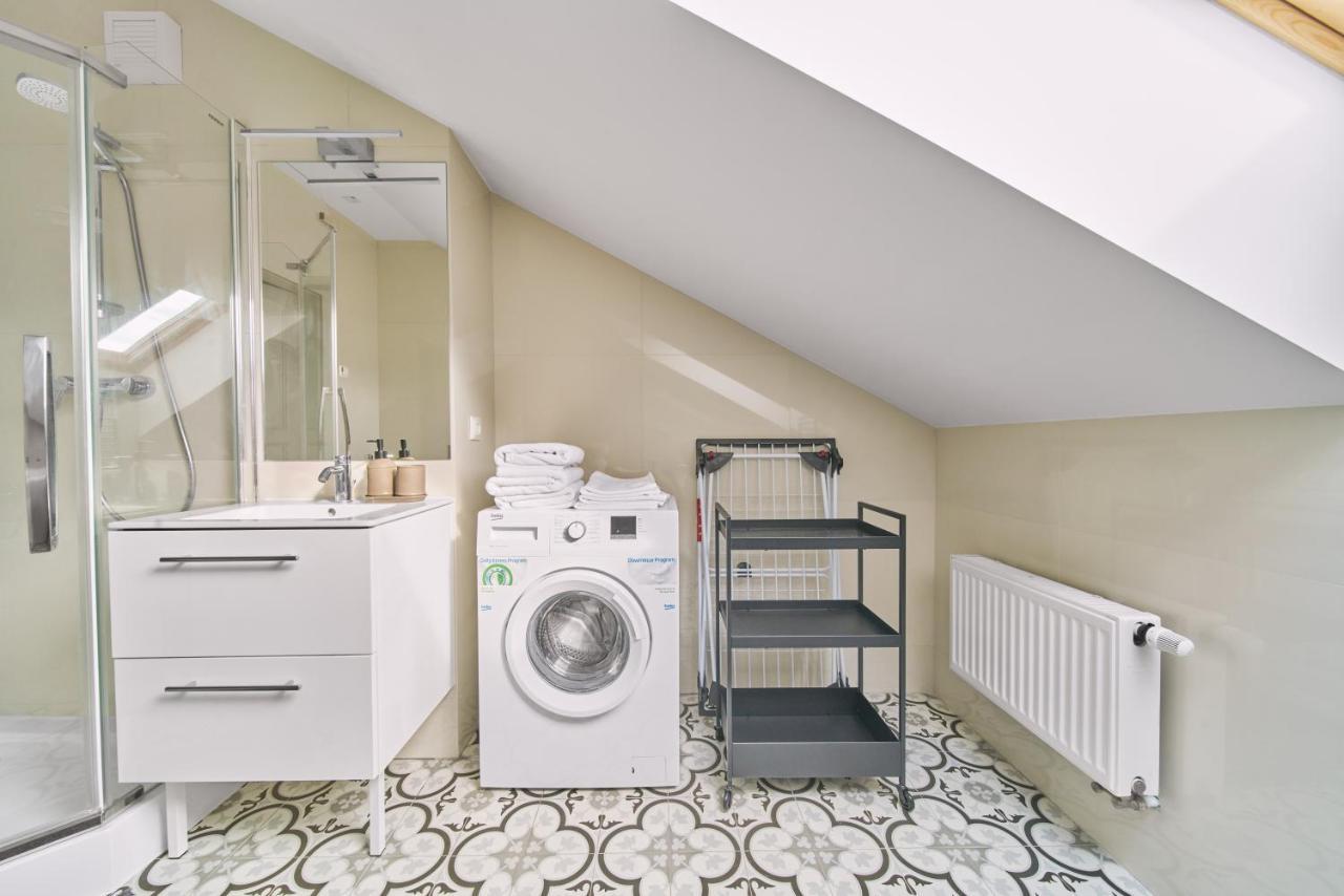 Modern Two-Bedroom Apartment, Vilnius City Centre Esterno foto